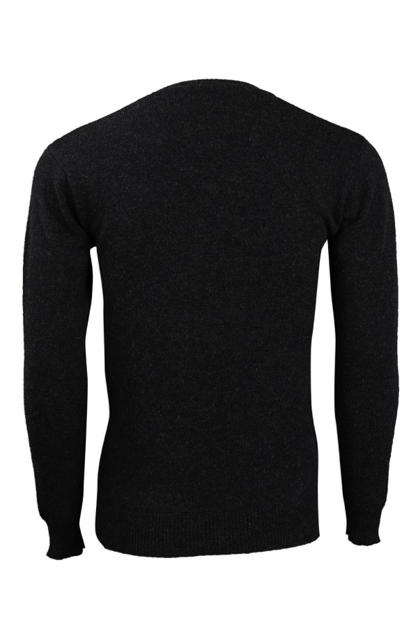 Makes a black tight-fitting V-neck sweater 16s 100% lambskin sweater Shop